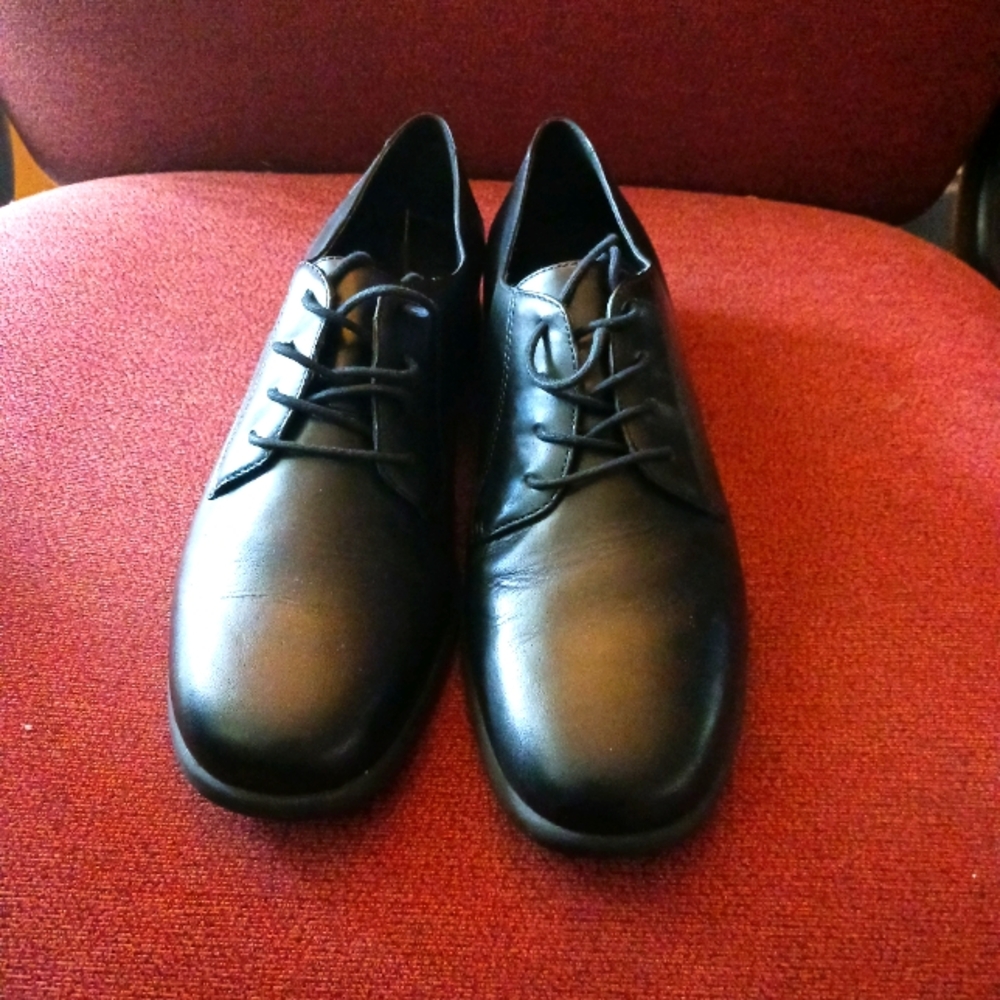 Classic Black Women Rockport Dress Shoes